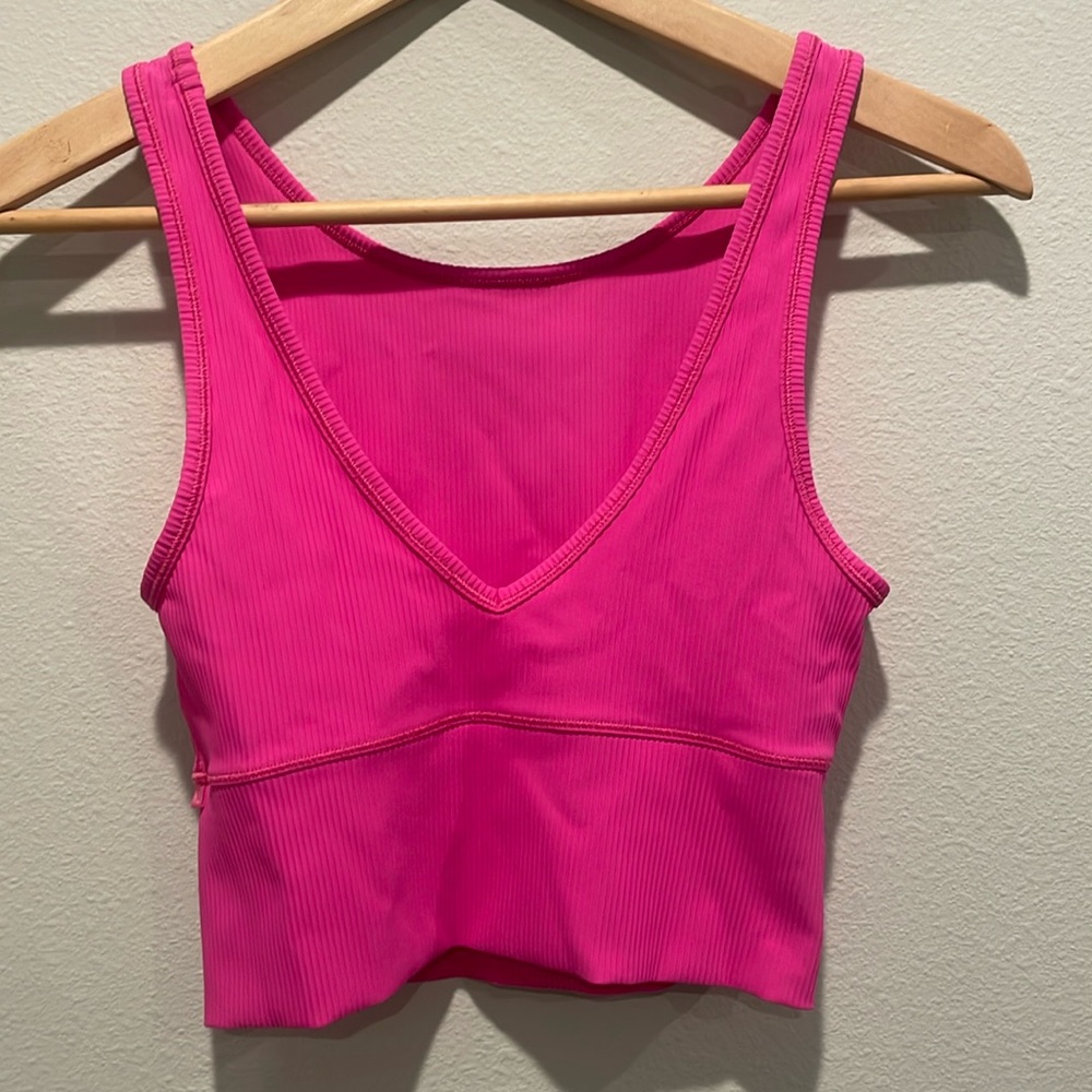 Lululemon cropped tank/bra